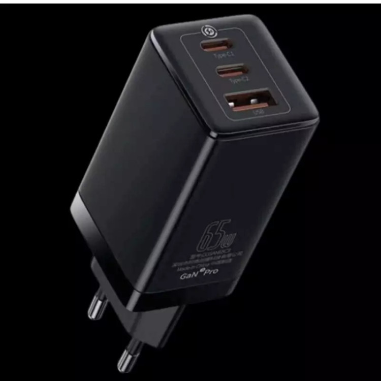 کلکی شارژر 65واتbaseus